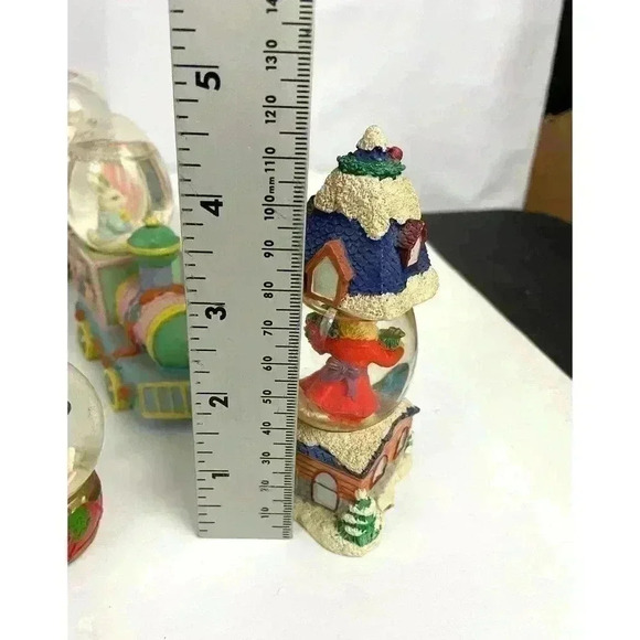 VTG Lot of 10 Mini Small Snow Globes Easter Christmas Holiday Zoo - Picture 9 of 12